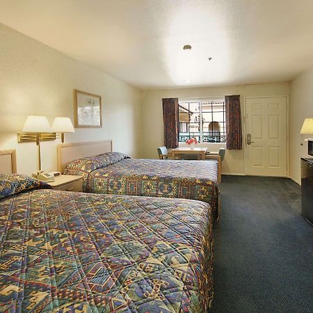 Days Inn By Wyndham Riverside Tyler Mall Oda fotoğraf