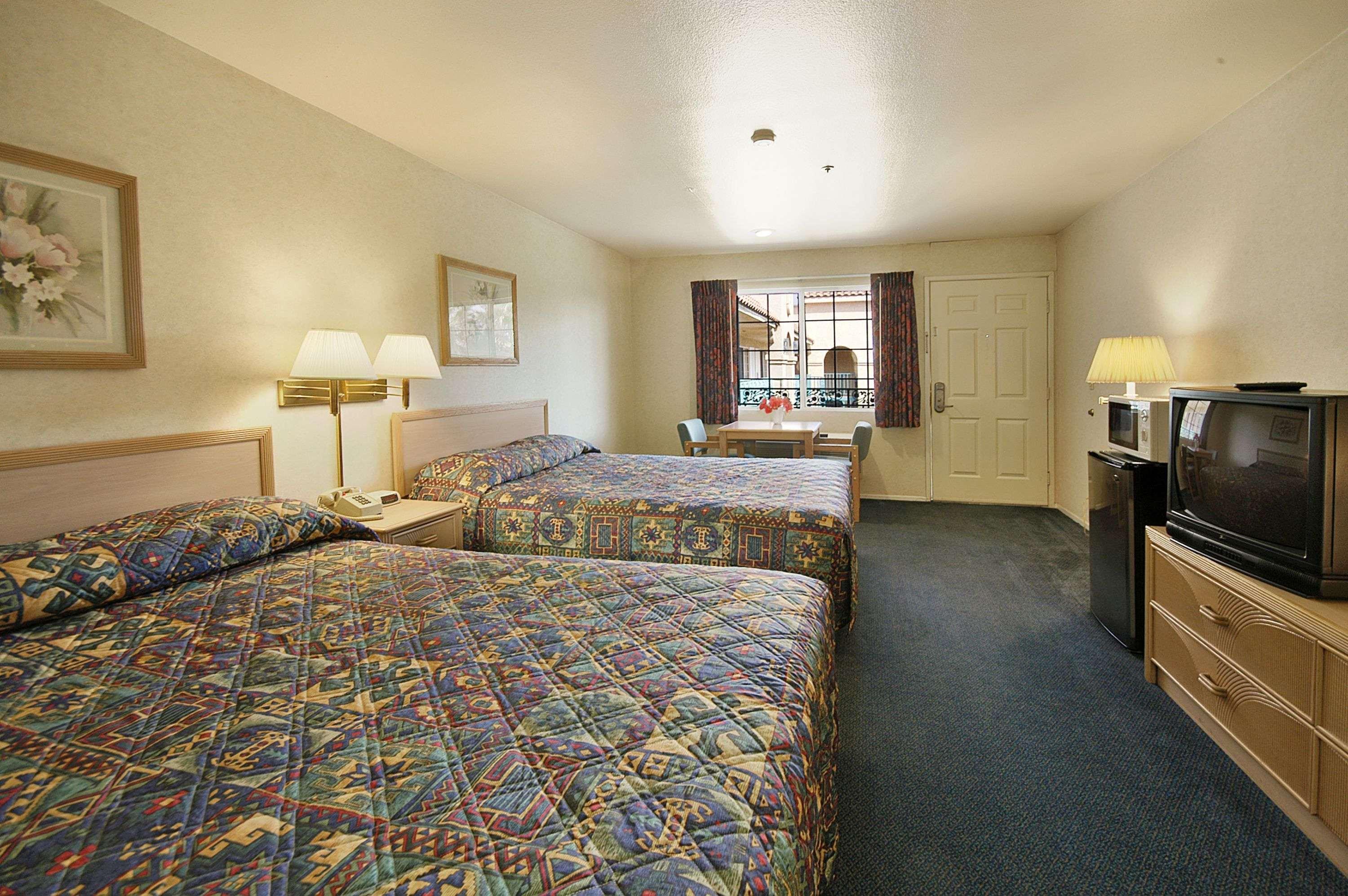 Days Inn By Wyndham Riverside Tyler Mall Oda fotoğraf