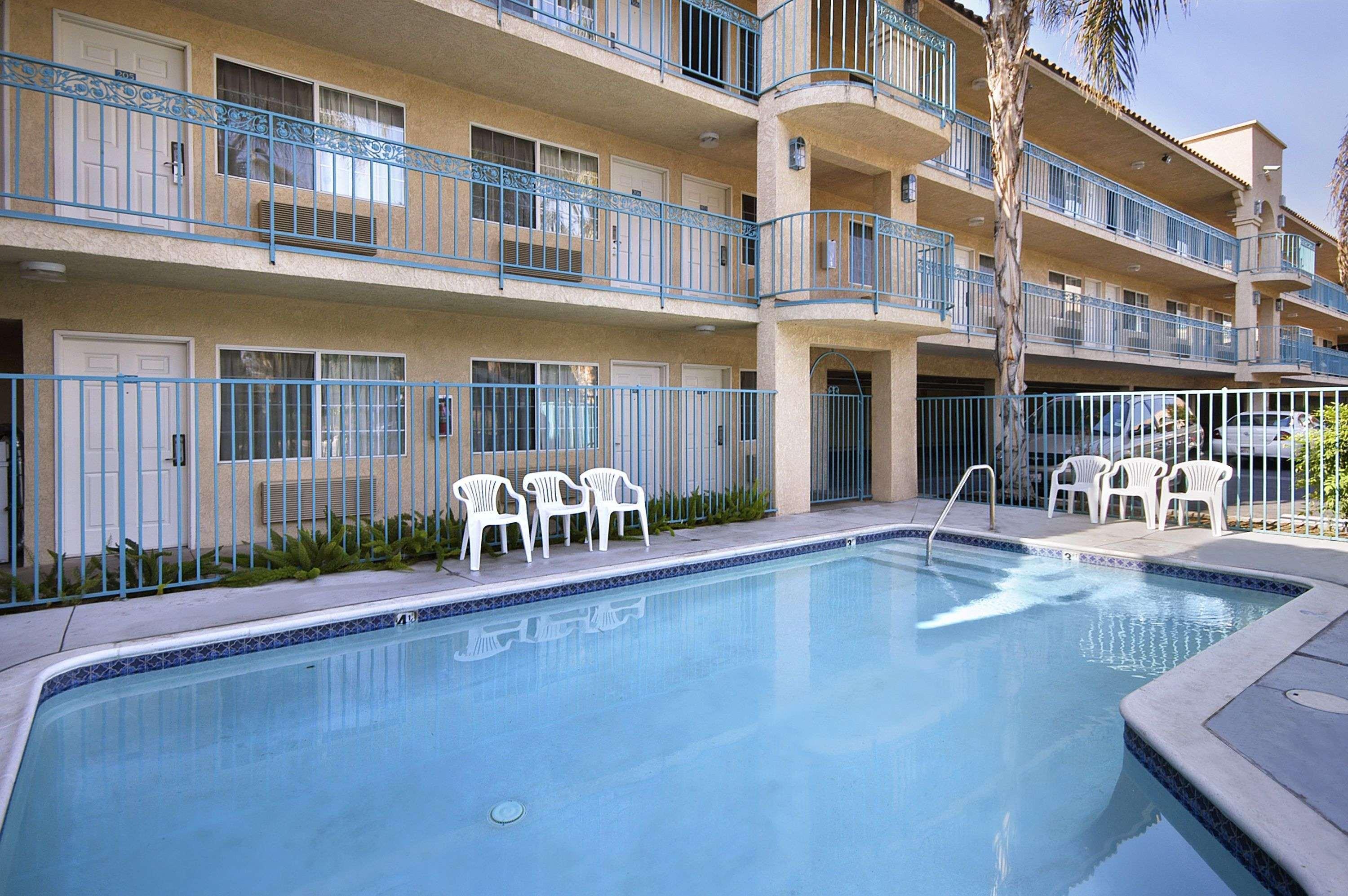 Days Inn By Wyndham Riverside Tyler Mall Dış mekan fotoğraf
